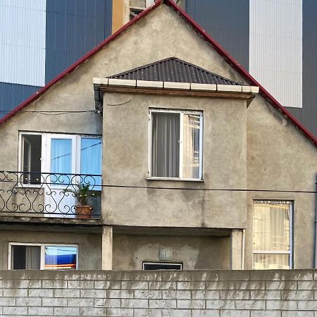 Guest House Silence Batumi Exterior foto